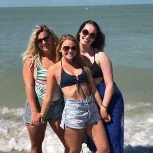 Meet your Posher, Katherine